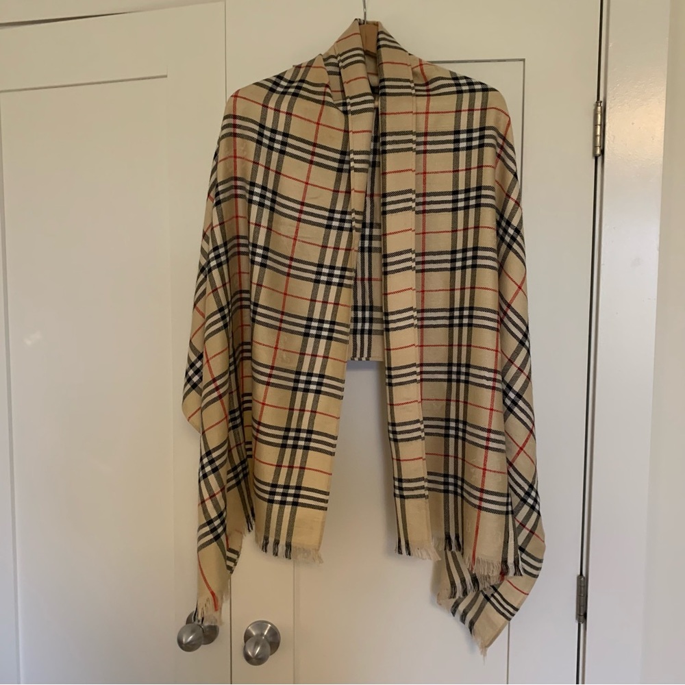 Burberry scarf